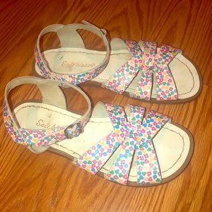 Saltwater Sandals - Floral & White